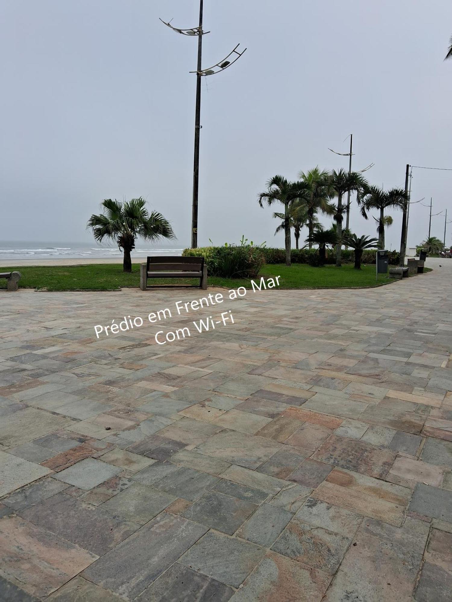 Predio Em Frente Ao Mar Lägenhet Praia Grande  Exteriör bild